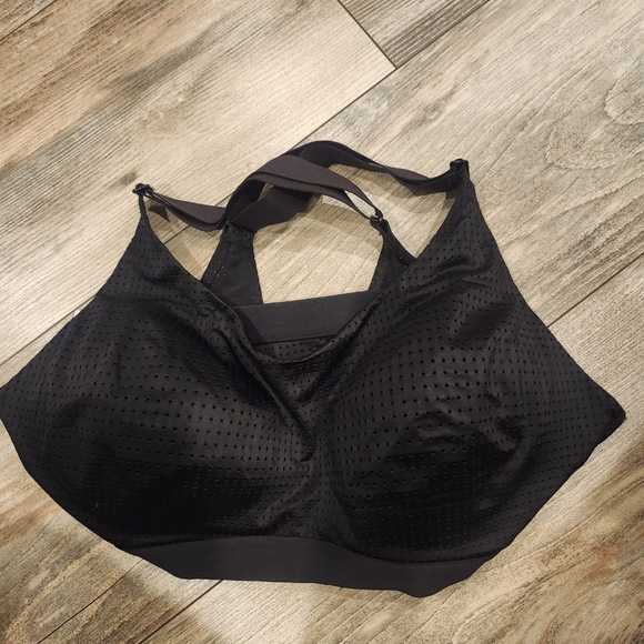 Victoria Sport Lightweight Sports Bra - Picture 1 of 6